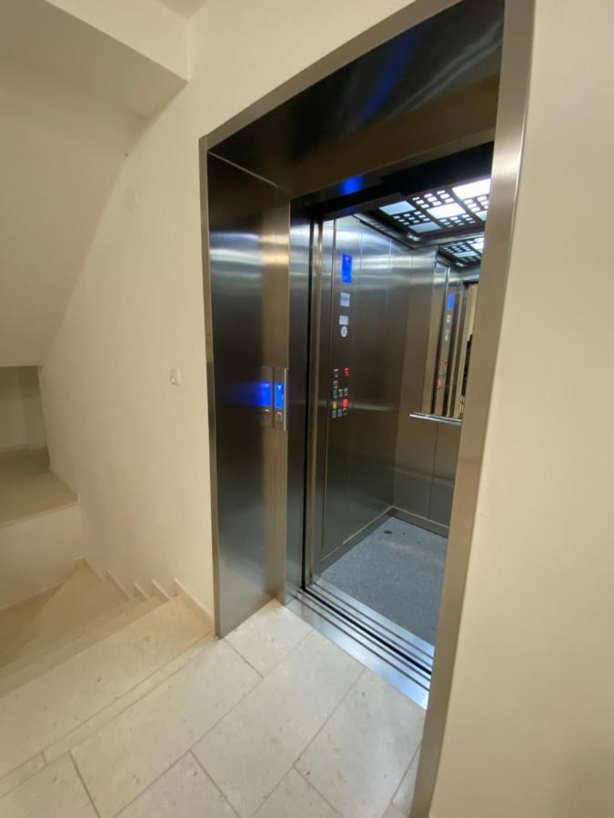Studio Apartment Marina Mel Novi Vinodolski Exterior foto